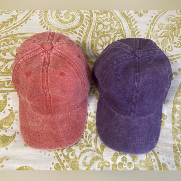 Bundle Of Baseball Caps - Picture 3 of 6